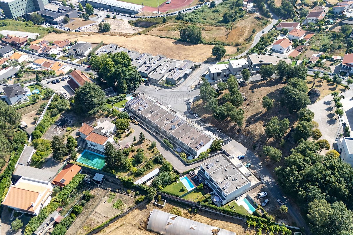 Moradia T4 à venda em Candoso São Tiago e Mascotelos, Guimarães — foto 15
