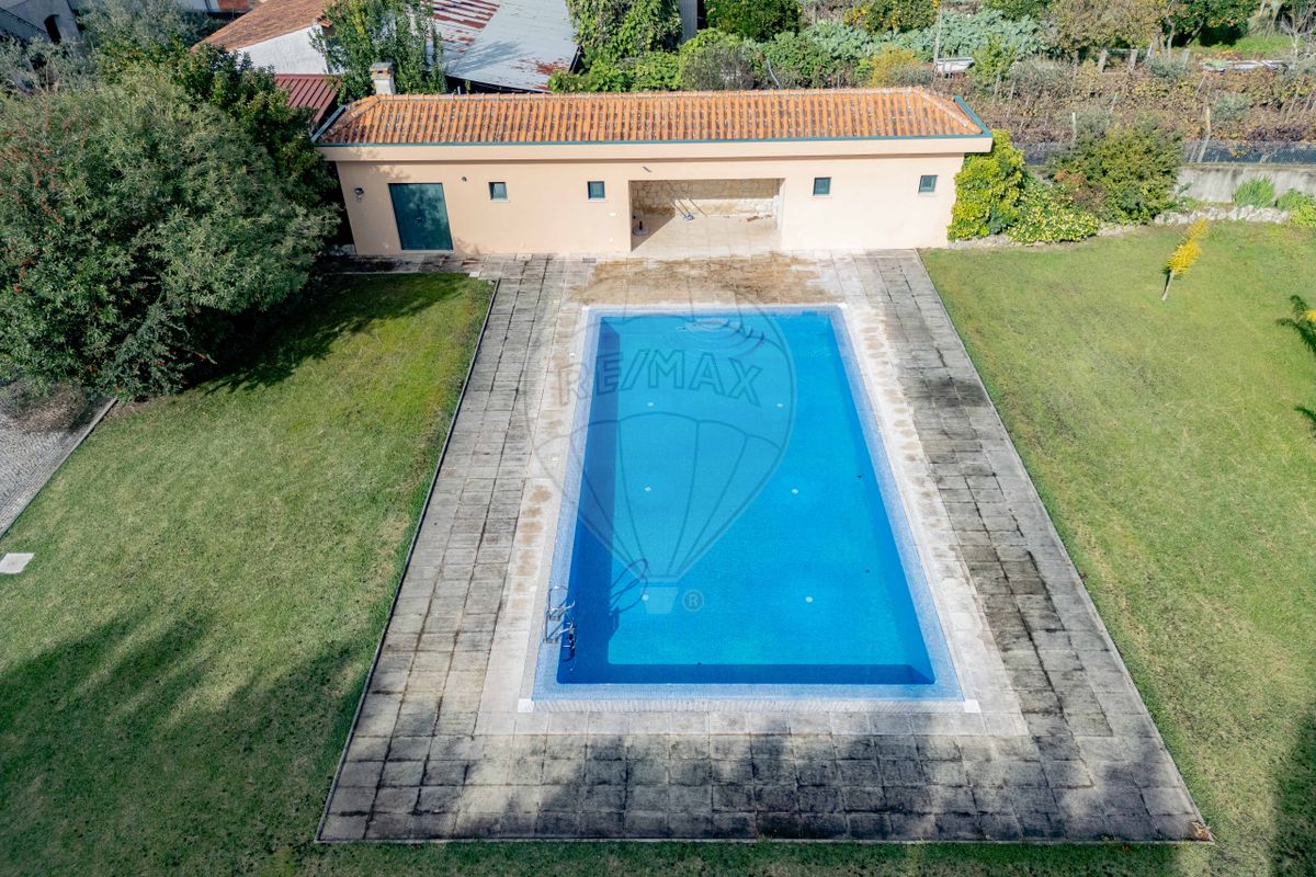 listing 126411022-32 picture-0