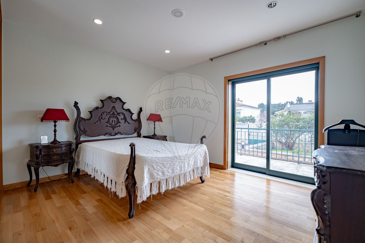 listing 126411022-32 picture-0