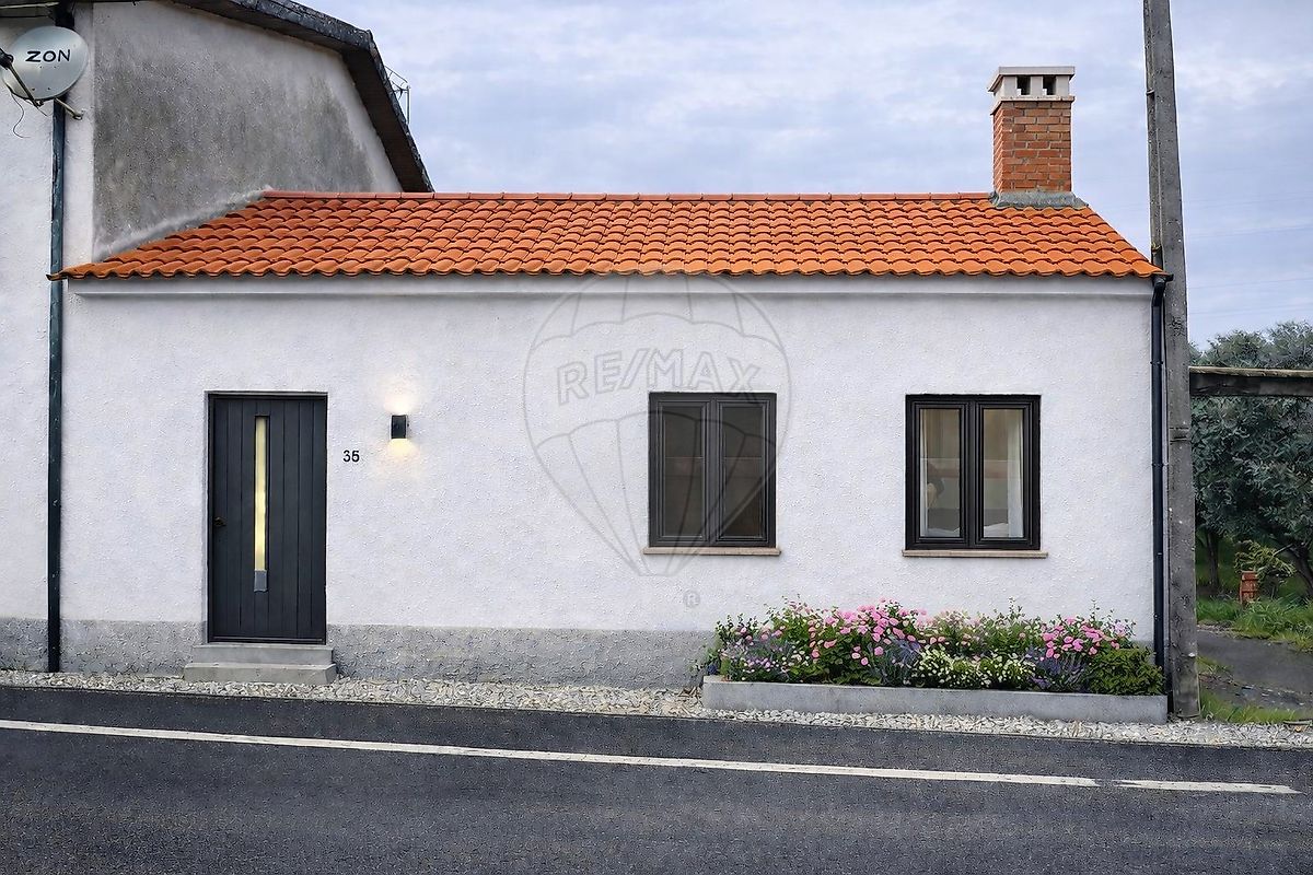 Moradia - Vila Nova de Monsarros, Anadia, Aveiro