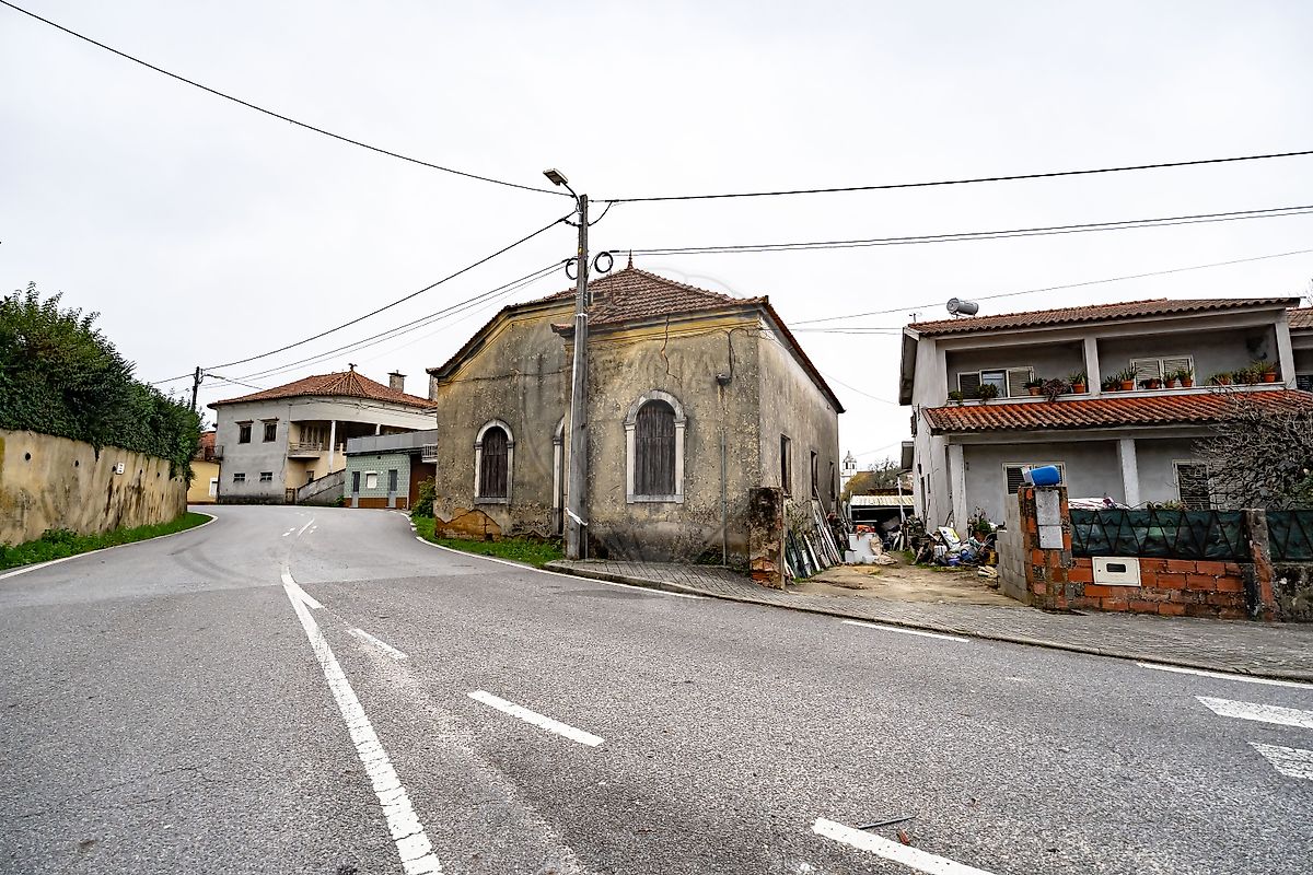 Moradia - Amoreira da Gândara, Paredes do Bairro e Ancas, Anadia, Aveiro
