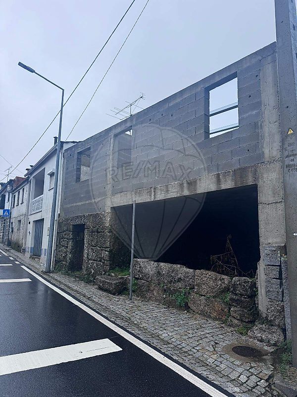 Moradia - Mões, Castro Daire, Viseu
