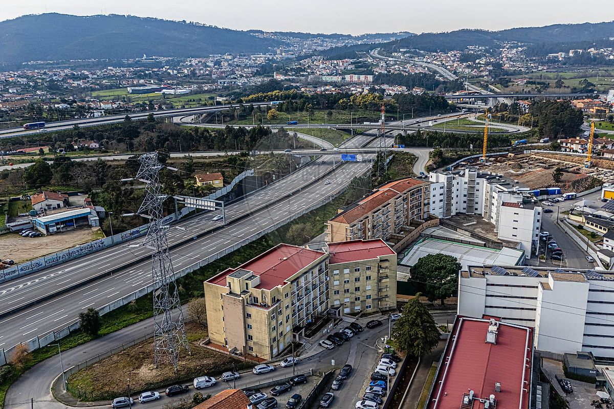 Apartamento T2 à venda em Paredes