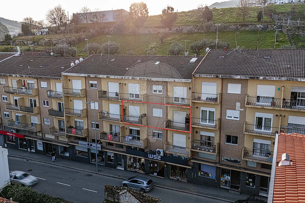 Apartamento T3 à venda em Lamego