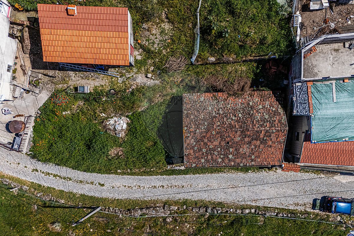 Moradia T2 à venda em Ferreiros de Tendais, Cinfães — foto 2