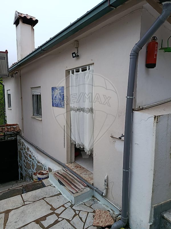 Moradia T2 à venda em Castro Daire