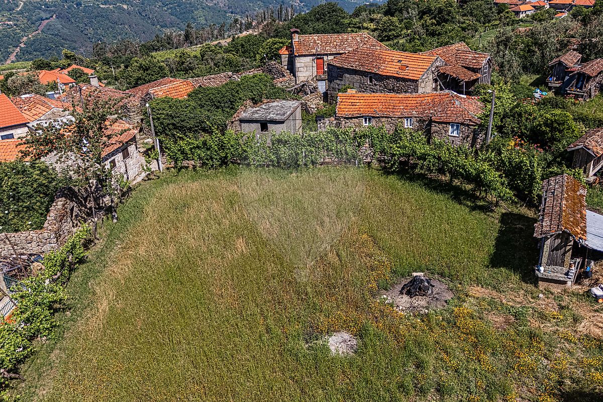 Moradia T3 à venda em Ferreiros de Tendais, Cinfães — foto 6