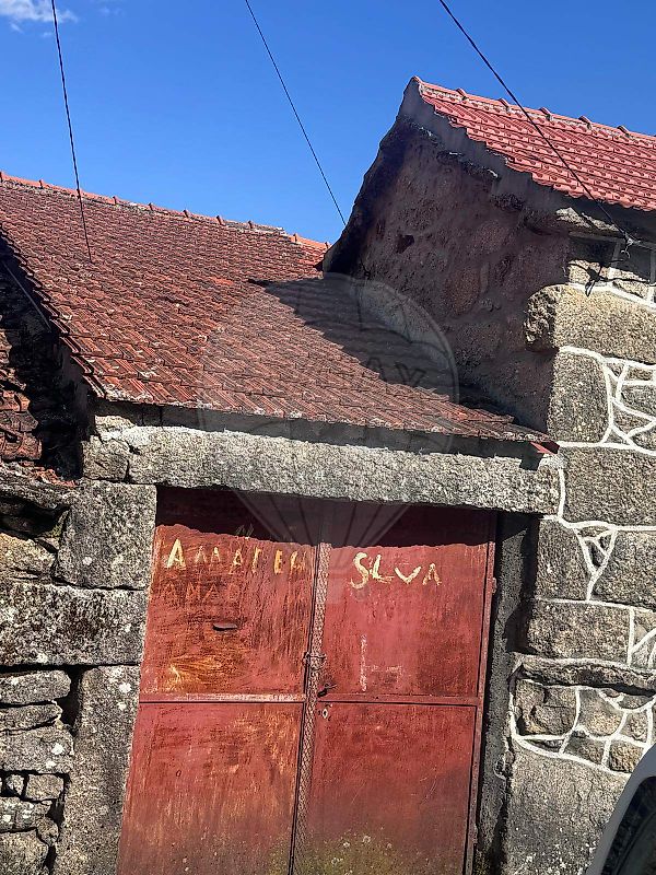 Apartamento T2 à venda em Castro Daire