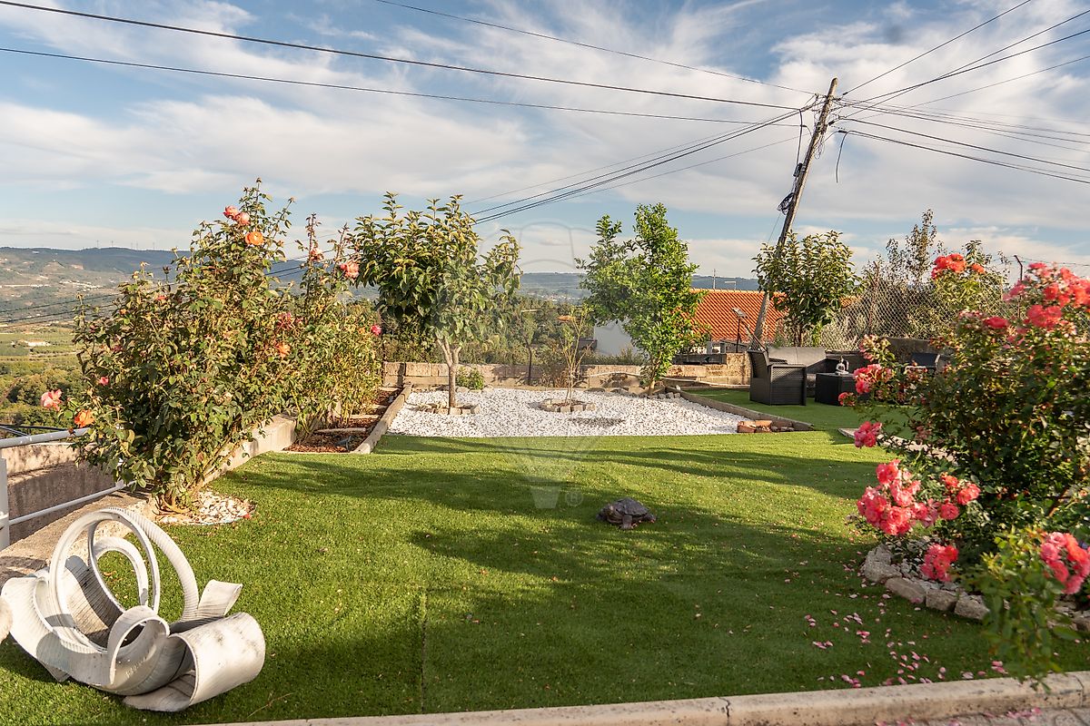Moradia T5 à venda em Cepões, Meijinhos e Melcões, Lamego — foto 4