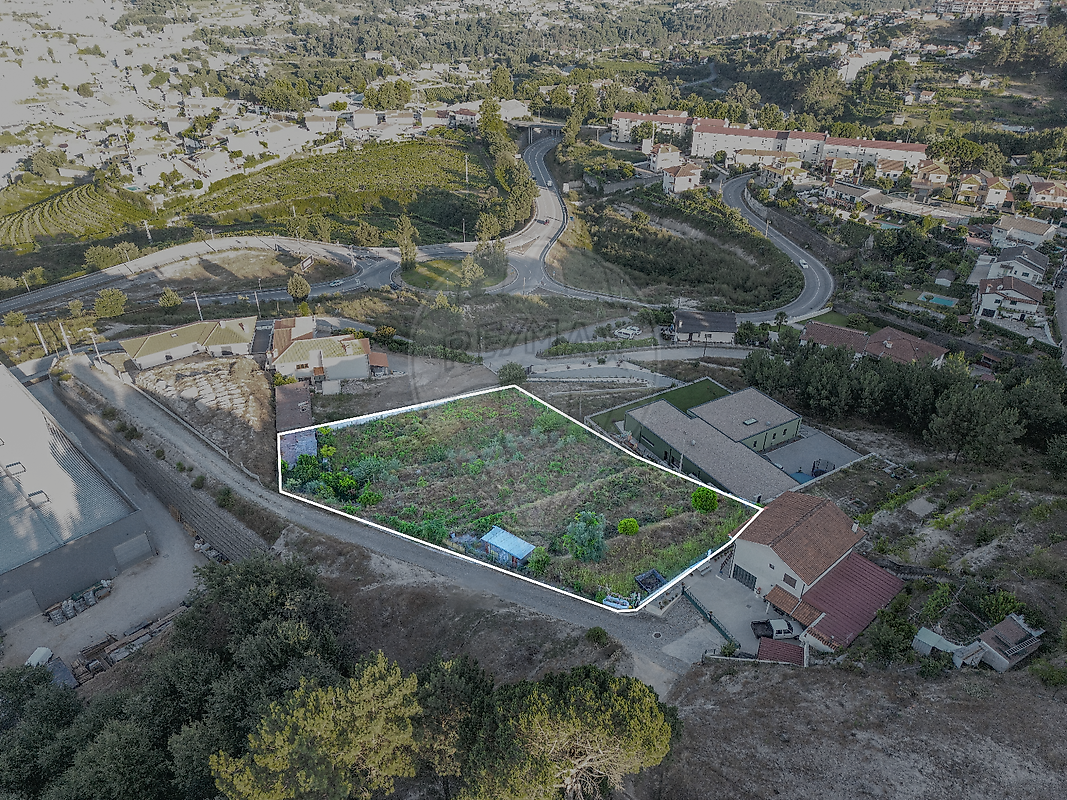 Land for sale in Amarante, Portugal — €220,000