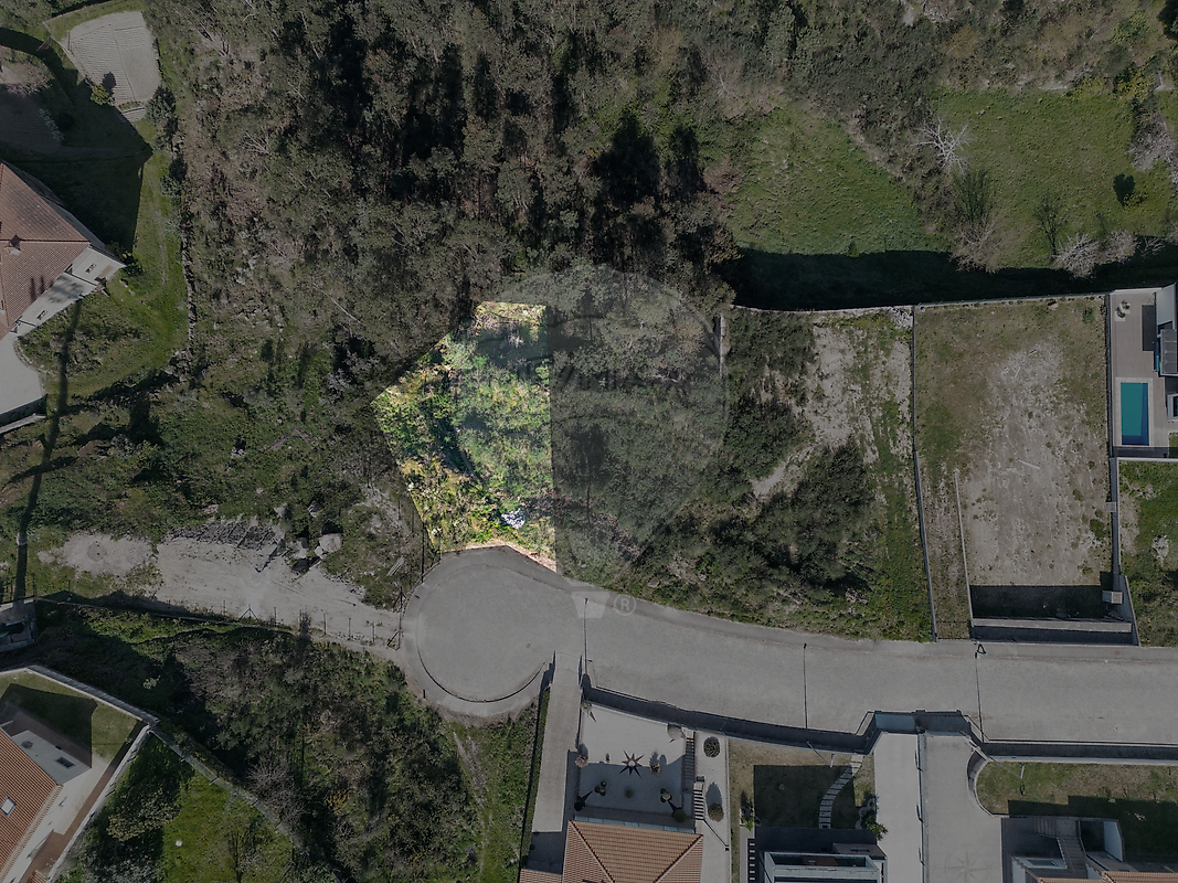 Terreno - Várzea, Aliviada e Folhada, Marco de Canaveses, Porto
