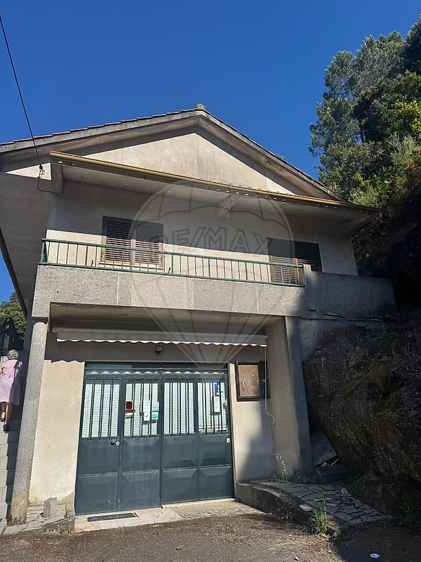 Moradia - Ansiães, Amarante, Porto