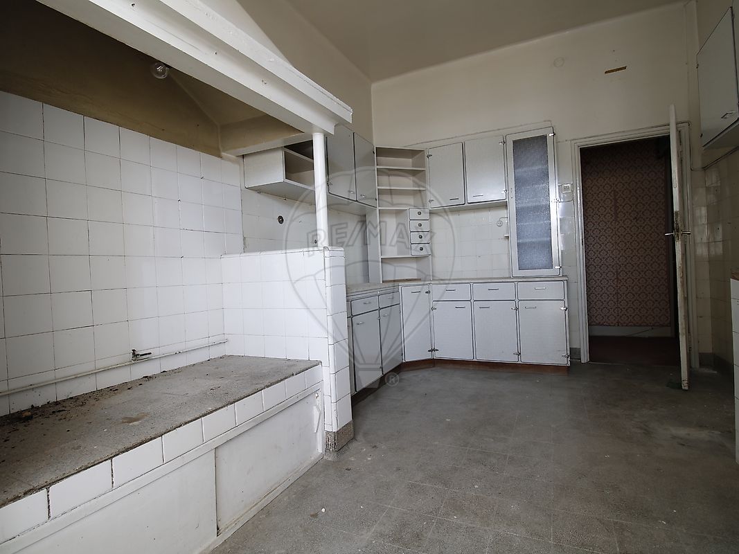 listing 126471011-29 picture-0