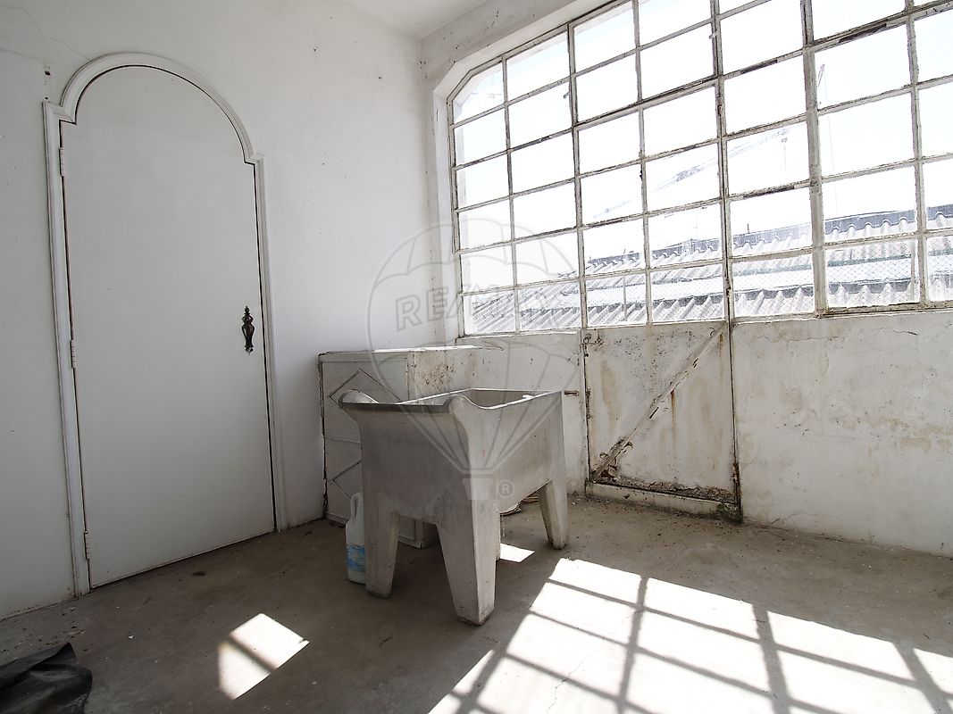 listing 126471011-29 picture-0