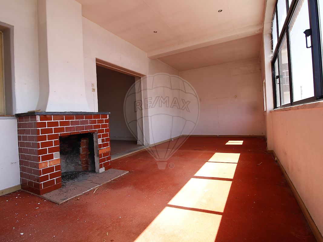 listing 126471011-29 picture-0