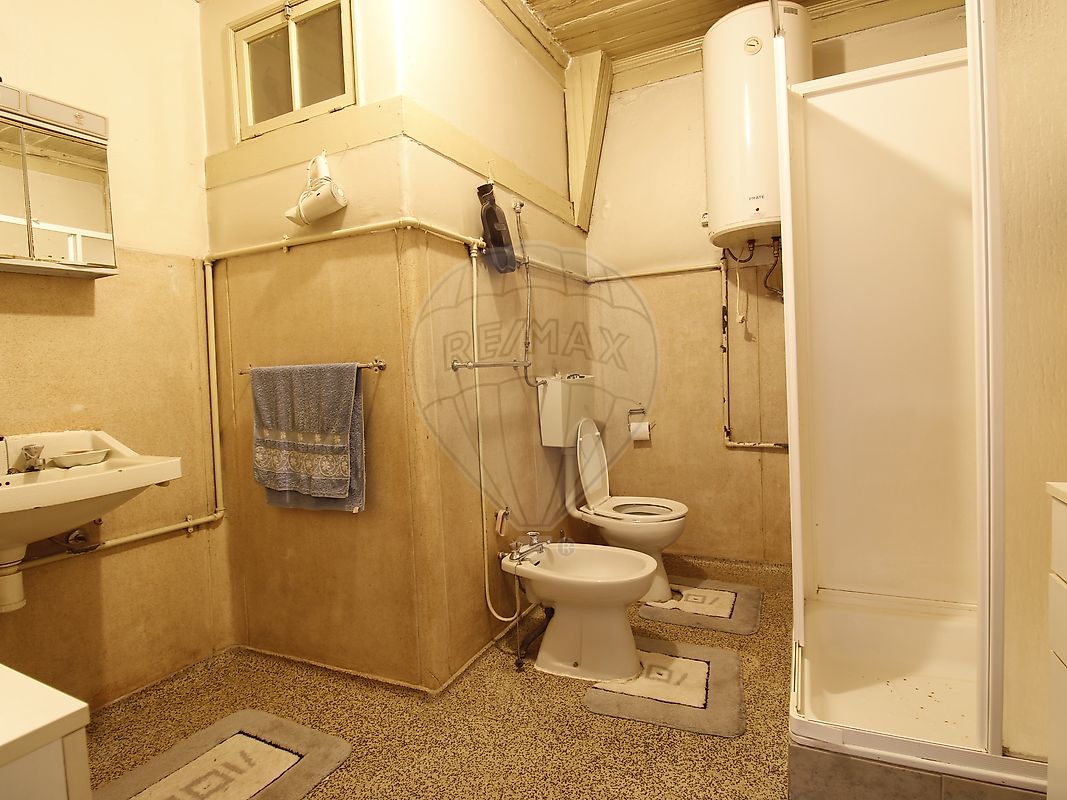 listing 126471011-45 picture-0