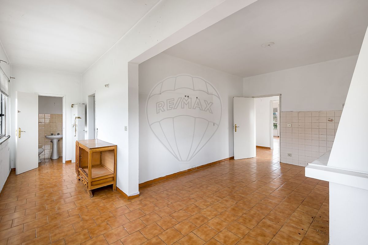 Apartamento - Peso e Vales do Rio, Covilhã, Castelo Branco
