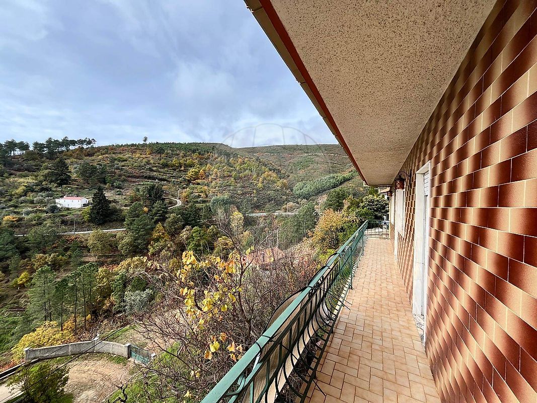 Moradia T6+ à venda em Teixoso e Sarzedo, Covilhã — foto 8