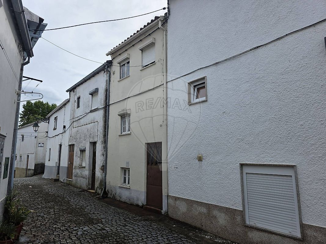 Prédio - Boidobra, Covilhã, Castelo Branco
