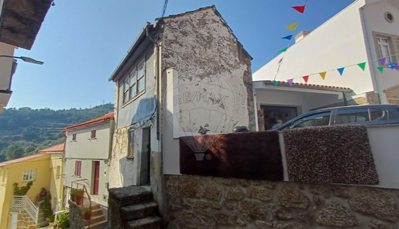 Moradia - Loriga, Seia, Guarda