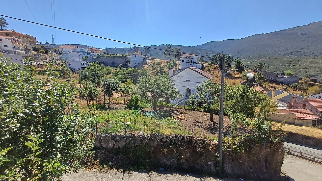 Moradia T4 à venda em Sabugueiro, Seia — foto 12