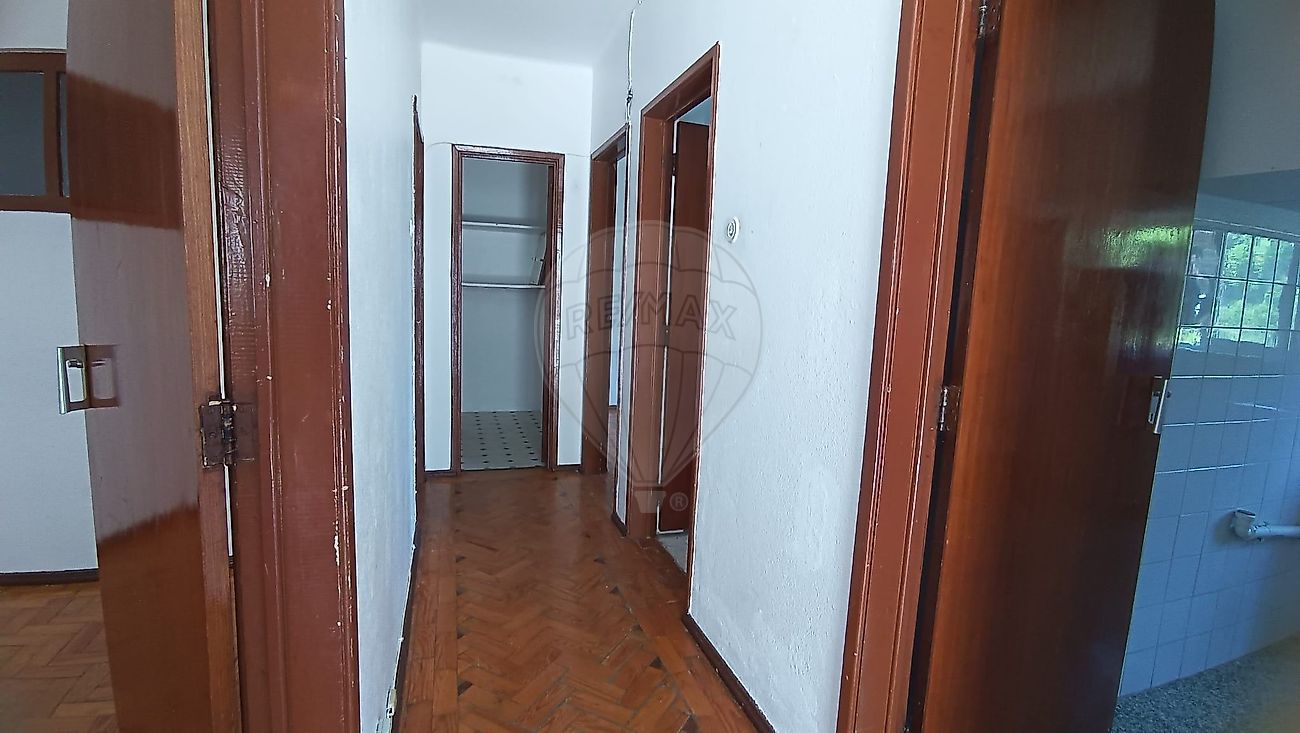 Apartamento T2 à venda em Covilhã e Canhoso, Covilhã — foto 7