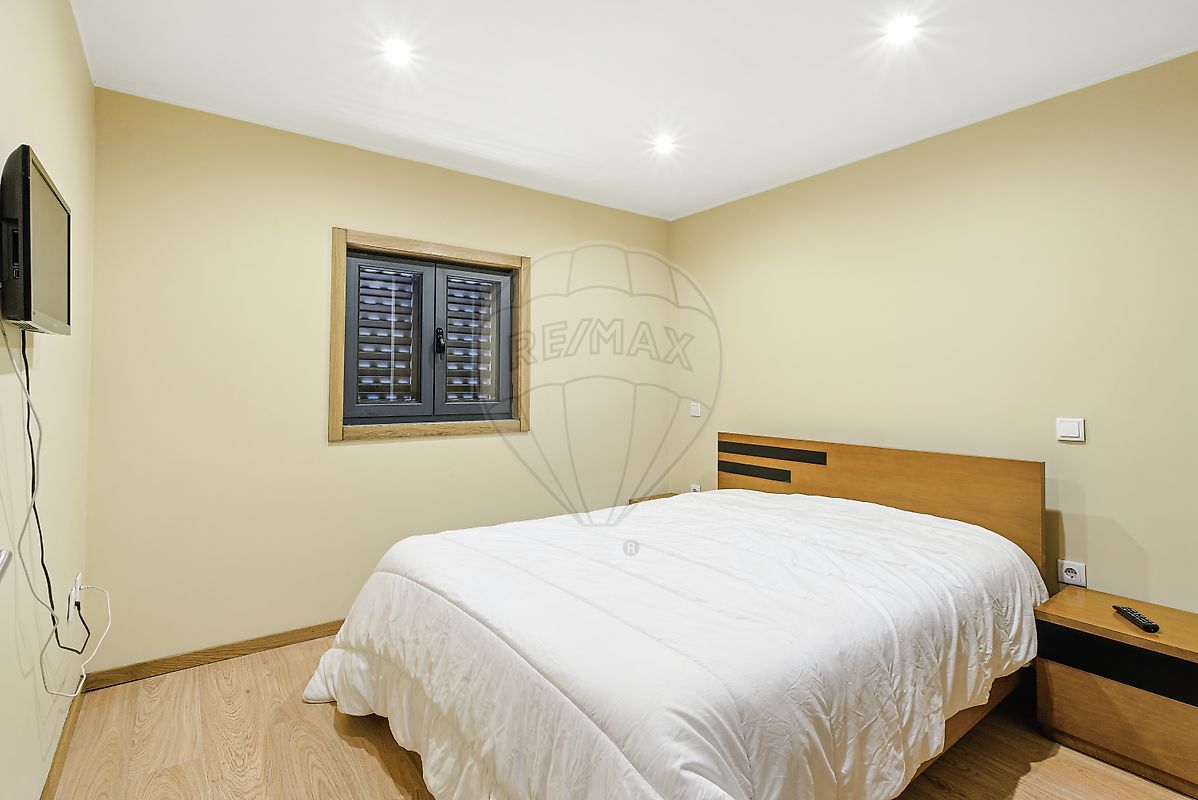 listing 126481193-13 picture-0