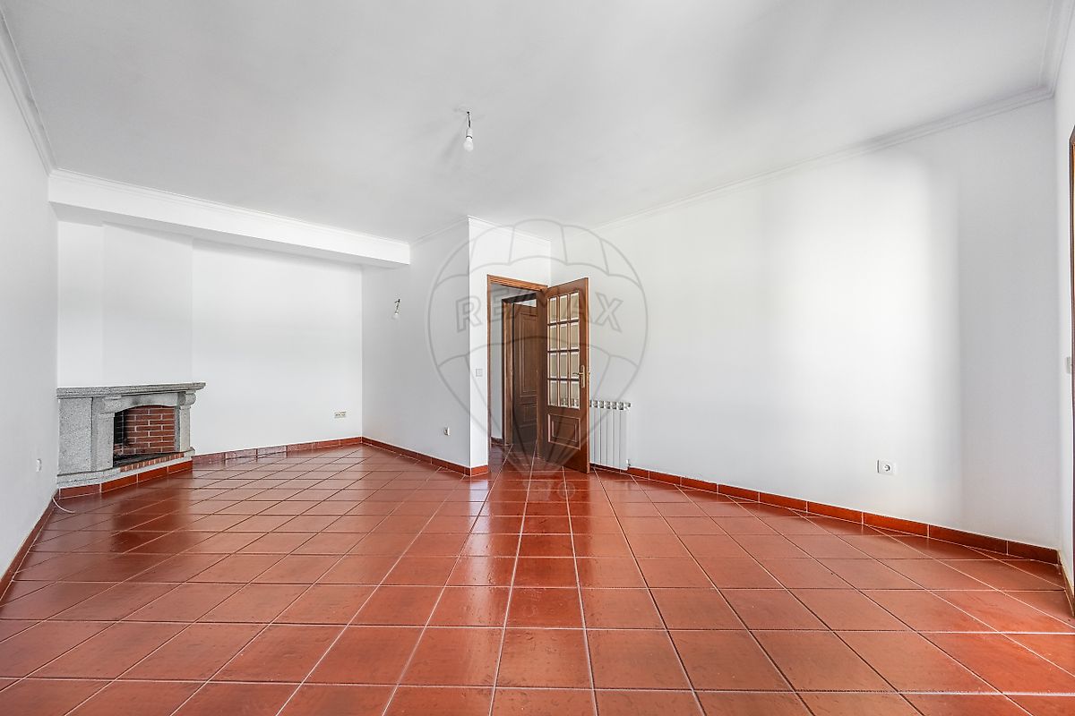 Apartamento - Ribeira de Pena (Salvador) e Santo Aleixo de Além-Tâmega, Ribeira de Pena, Vila Real