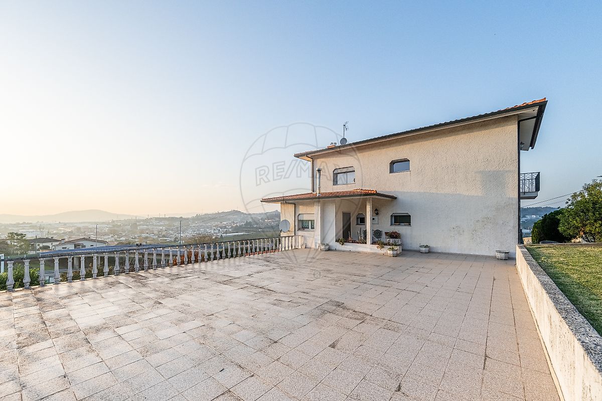Moradia T5 à venda em Candoso (São Martinho), Guimarães — foto 26