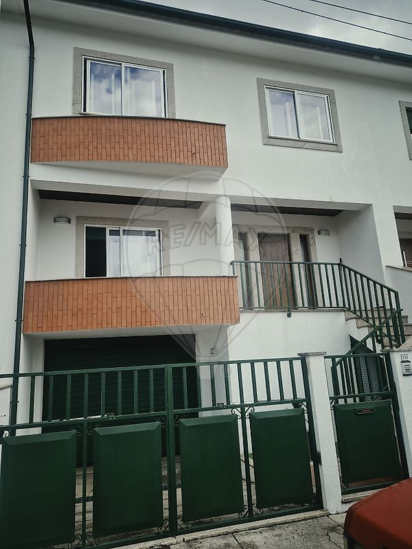 Apartamento T3 à venda em Guimarães