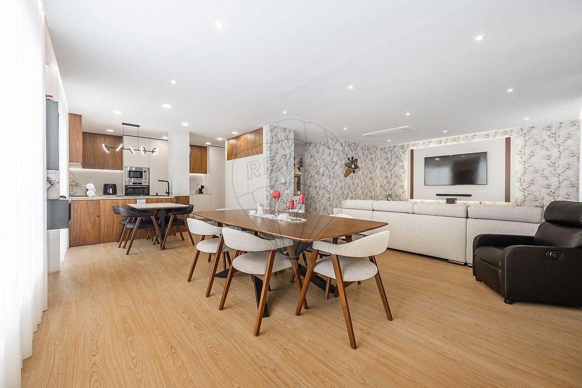 Apartamento T3 - Paços de Ferreira, Paços de Ferreira, Porto