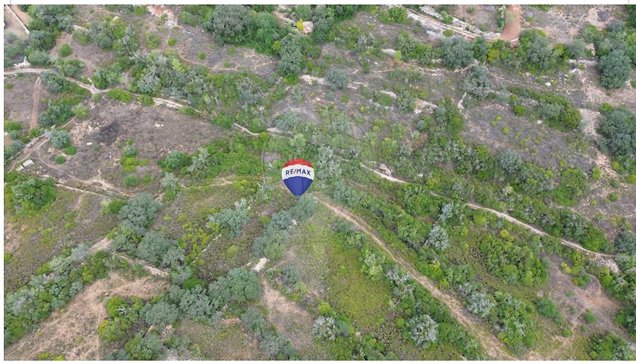 Terreno  à venda em São Brás de Alportel