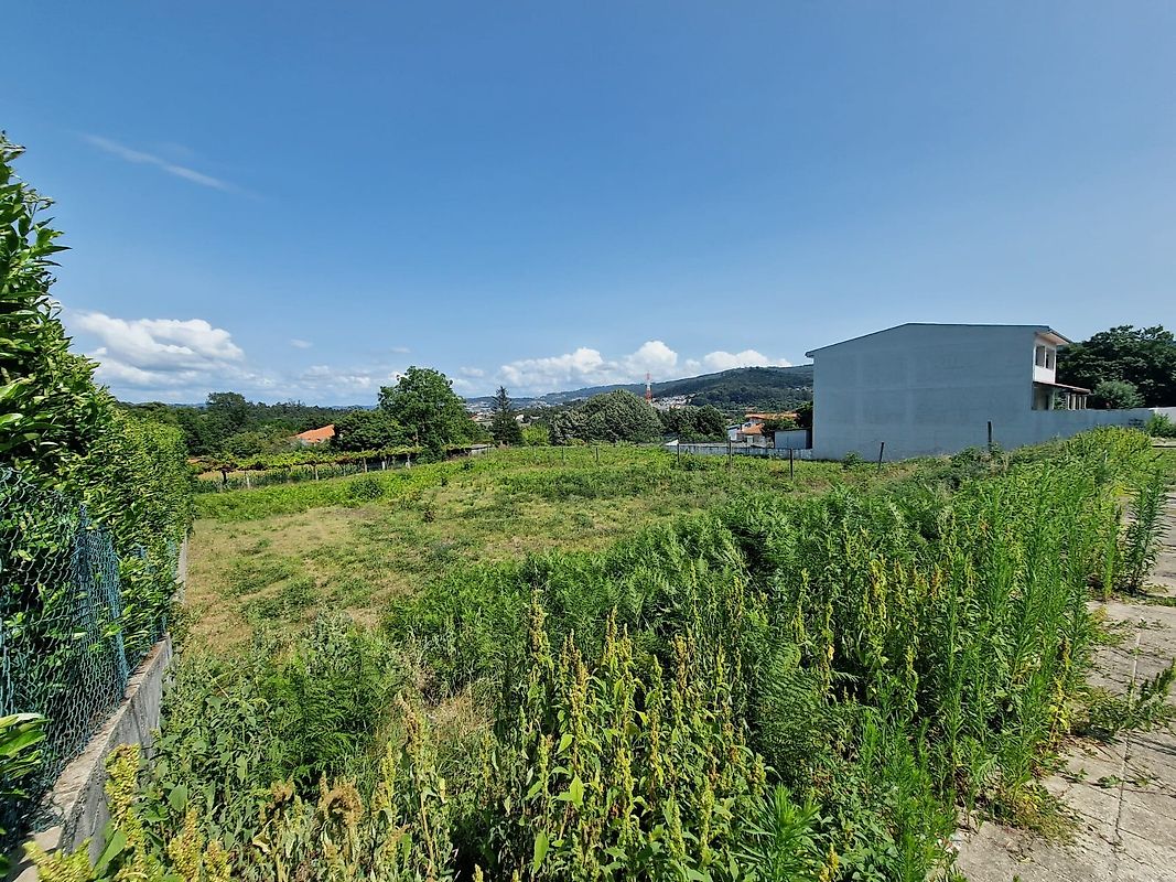 Terreno - Areias, Sequeiró, Lama e Palmeira, Santo Tirso, Porto