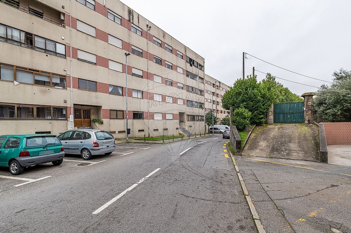 Apartamento T2 à venda em Braga