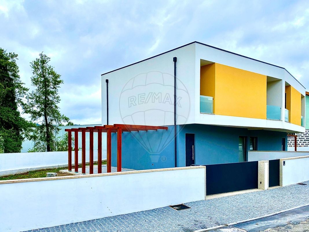 Moradia T2 para venda