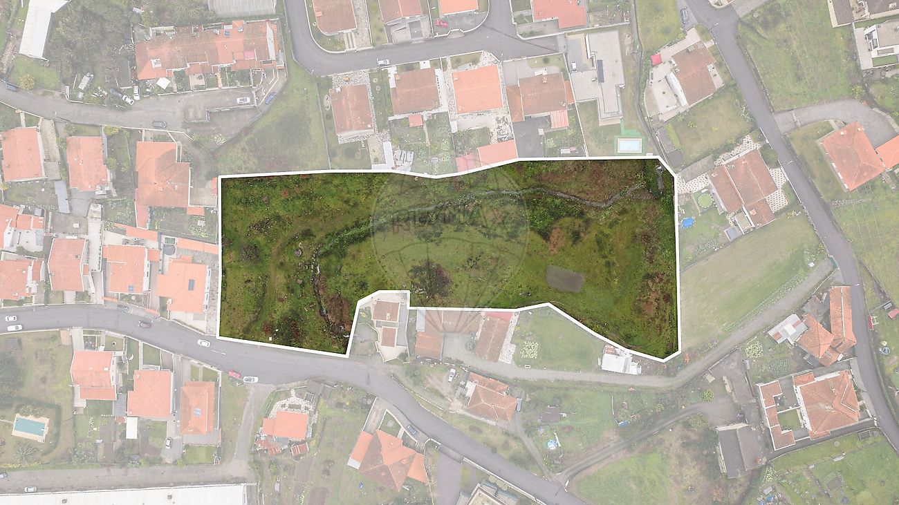 Terreno - Mogege, Vila Nova de Famalicão, Braga