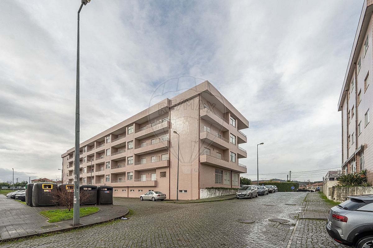 Apartamento - Delães, Vila Nova de Famalicão, Braga