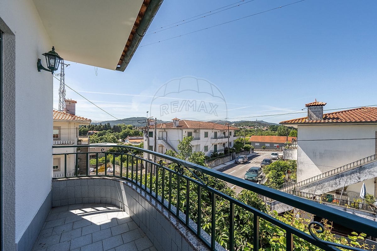Apartamento T4 à venda em Silvares, Guimarães — foto 9