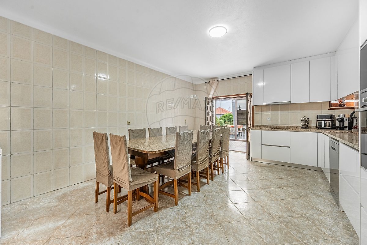 Moradia T4 à venda em Oliveira (Santa Maria), Vila Nova de Famalicão — foto 12