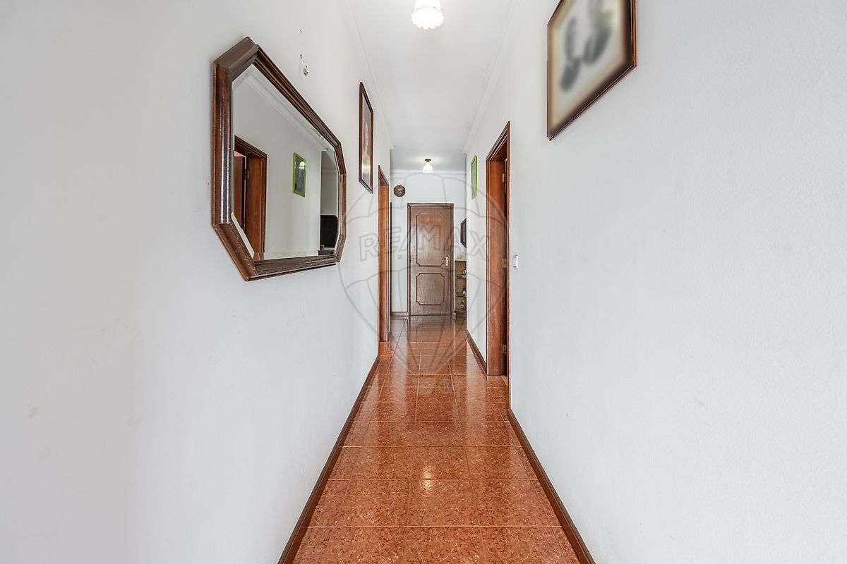Moradia T5 à venda em Vila Nova de Famalicão e Calendário, Vila Nova de Famalicão — foto 11