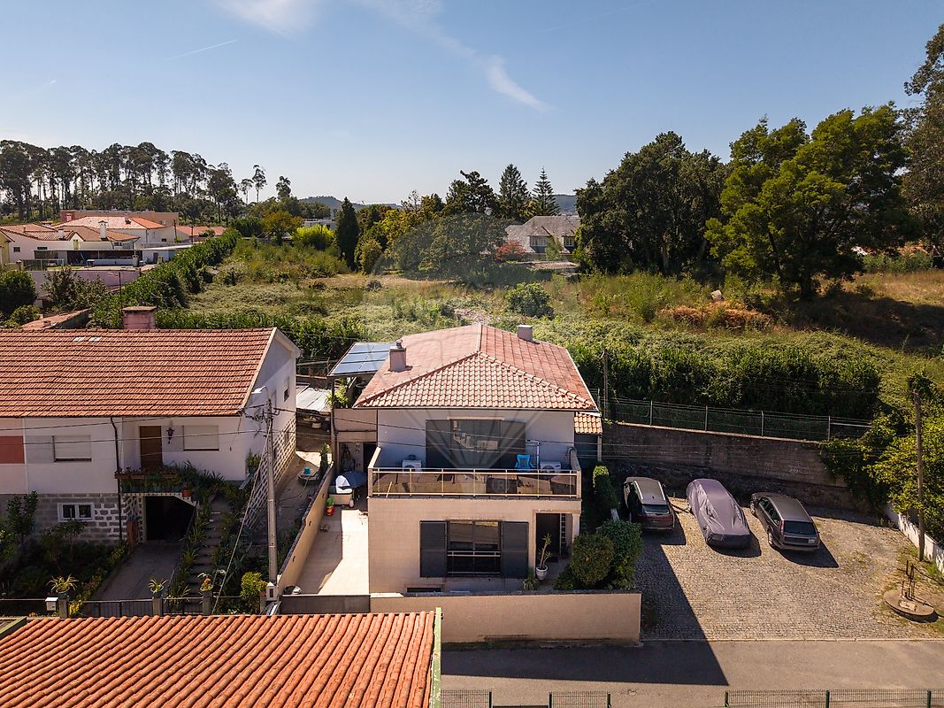 Apartamento T3 à venda em Vila Nova de Famalicão