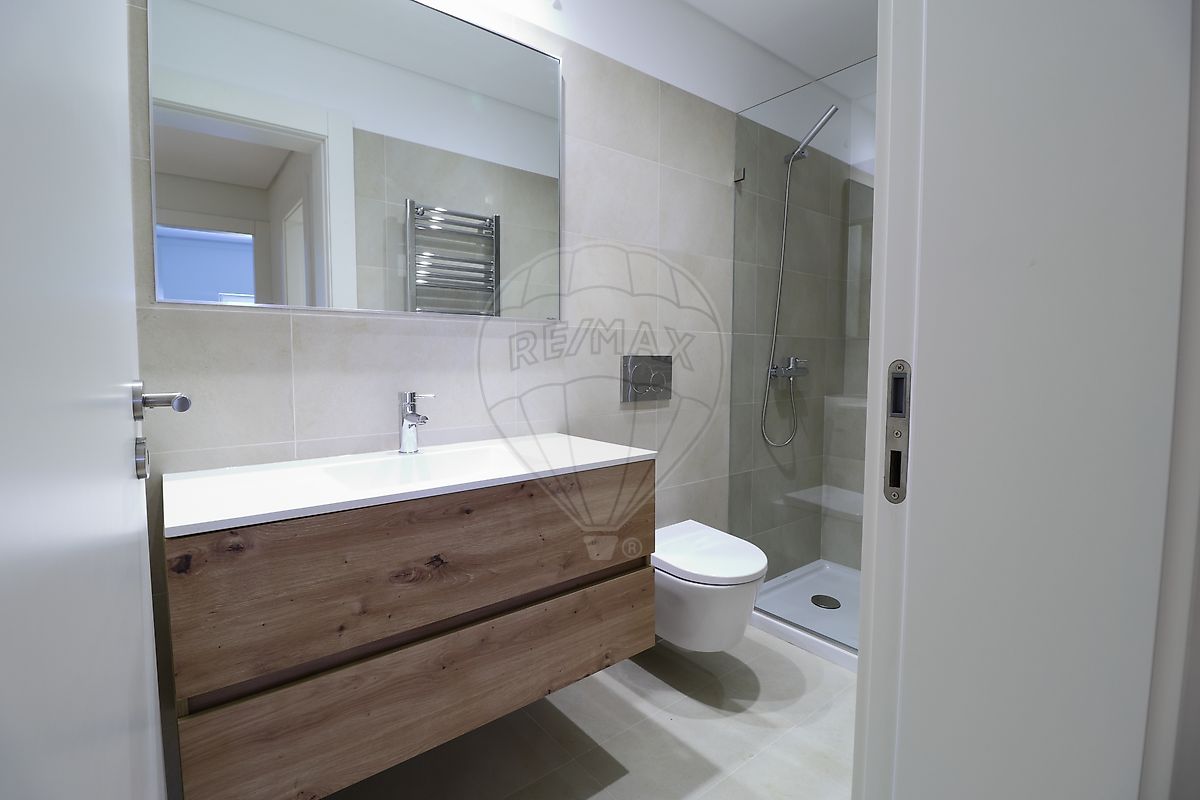Apartamento T6 em Lumiar 1