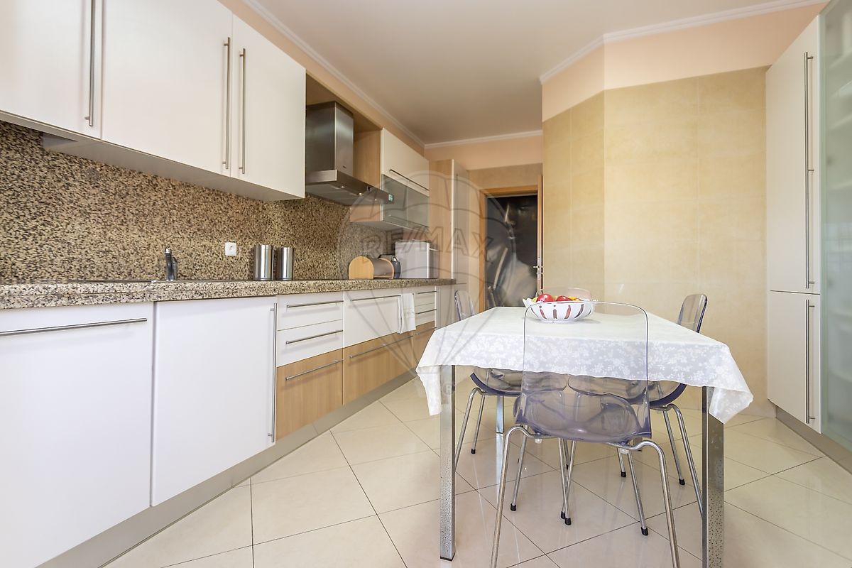 Apartamento T5 à venda em Amora, Seixal — foto 7