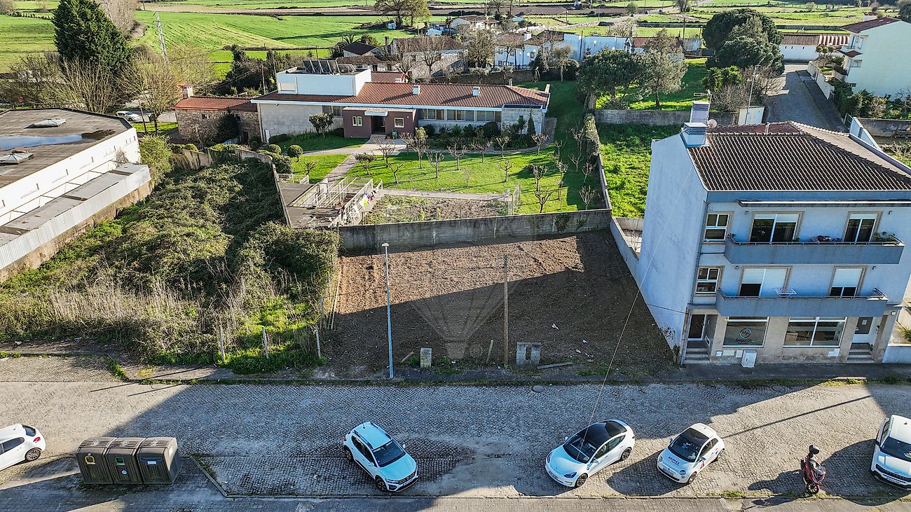 Land for sale in Trofa, Portugal — €110,000