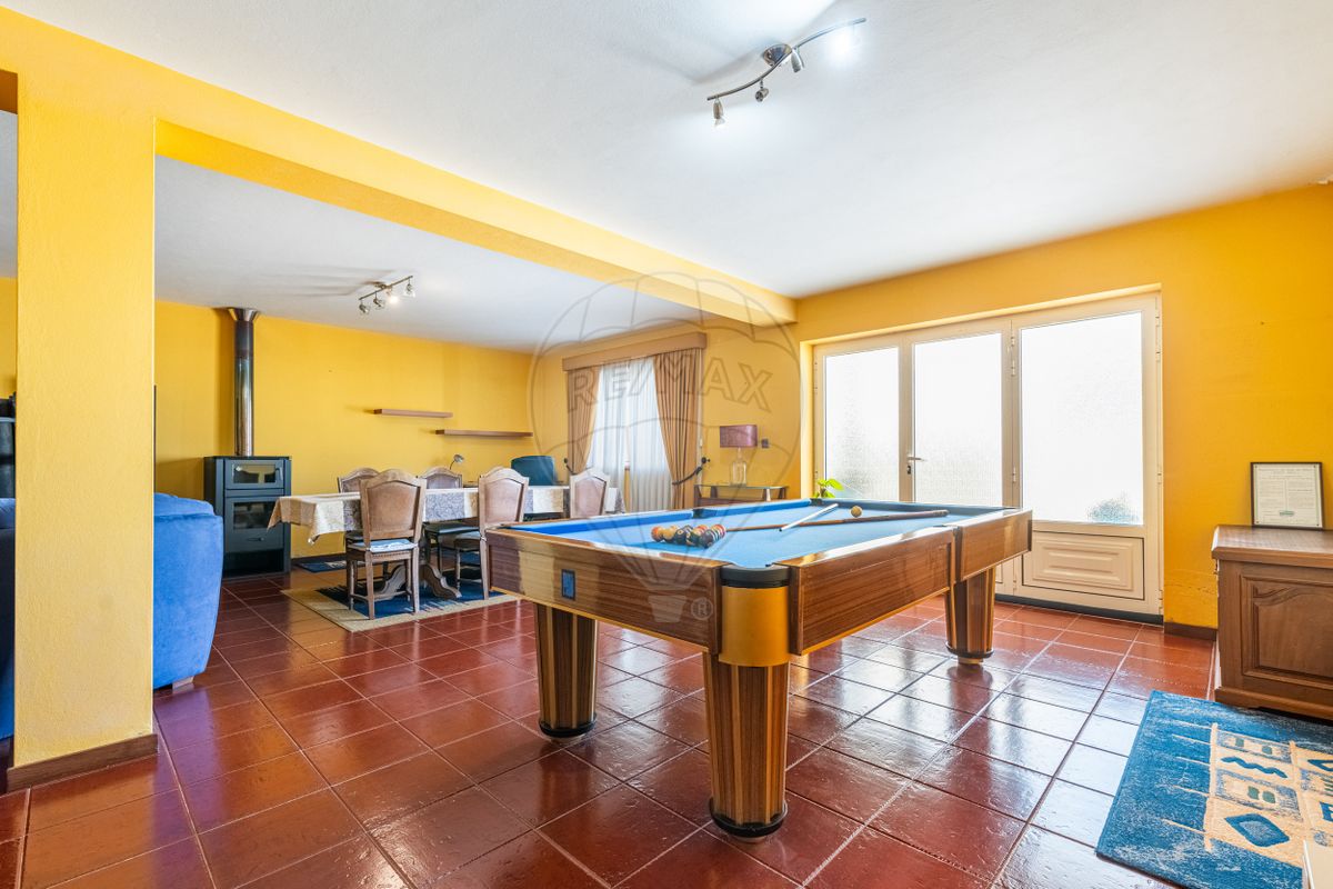 listing 126531008-83 picture-0