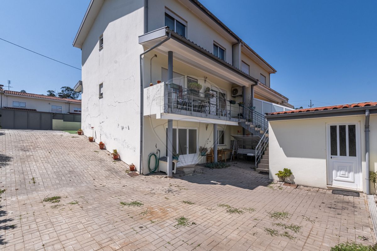 listing 126531008-83 picture-0