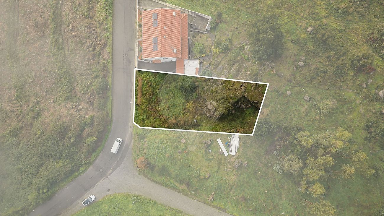 Terreno - Requião, Vila Nova de Famalicão, Braga