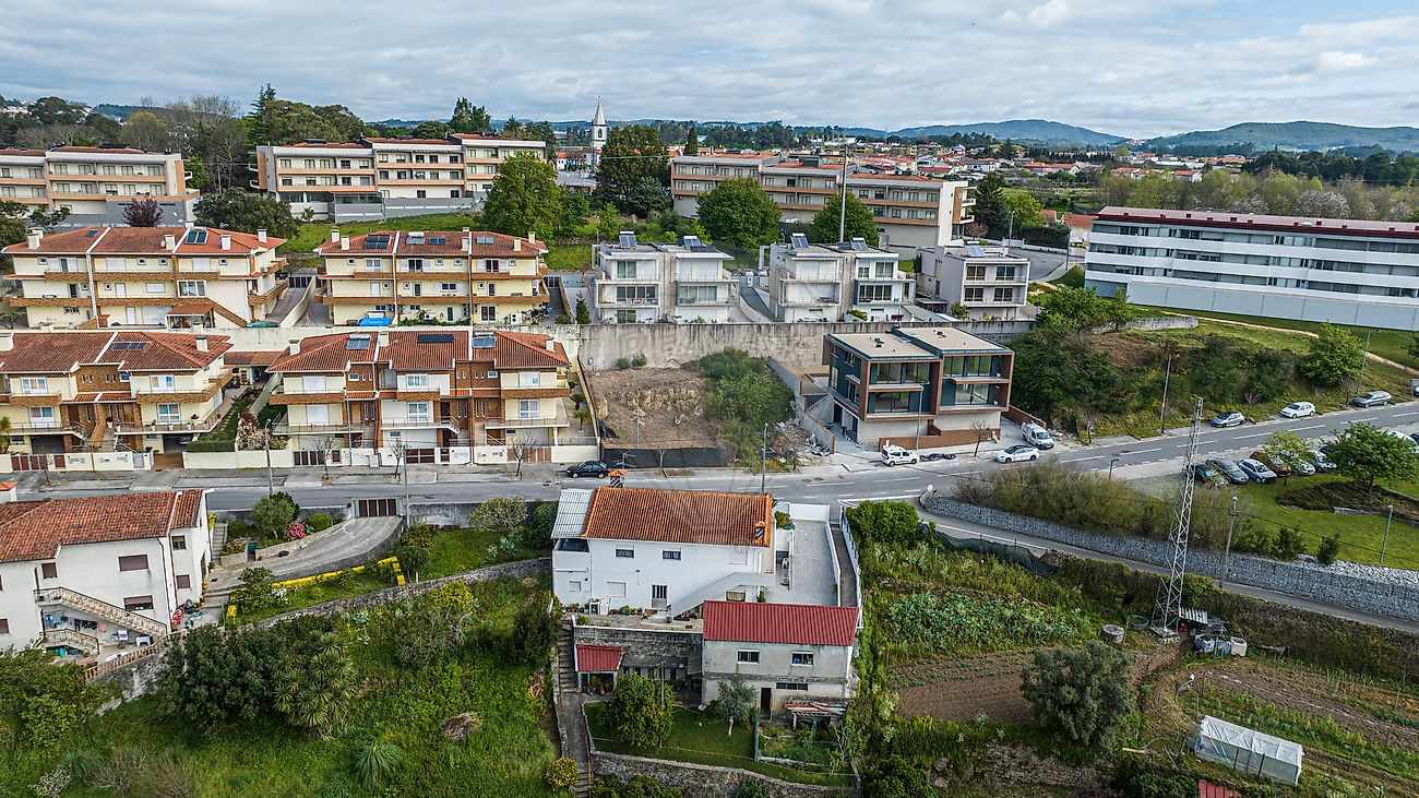 Terreno - Esmeriz e Cabeçudos, Vila Nova de Famalicão, Braga