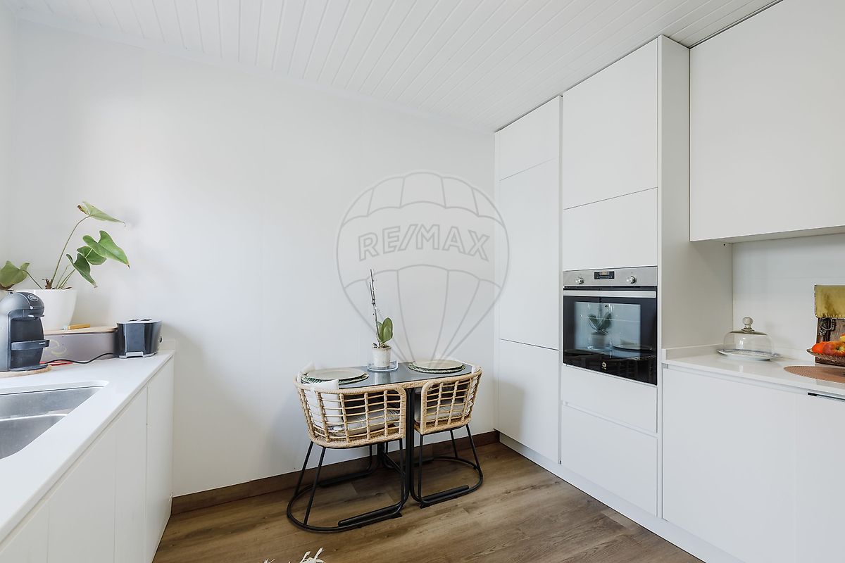 Moradia T6+ à venda em Santa Lucrécia de Algeriz e Navarra, Braga — foto 29