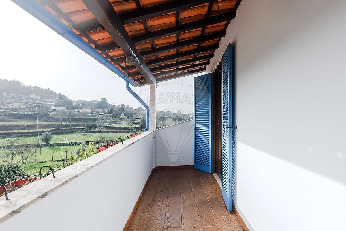 Moradia T6+ à venda em Santa Lucrécia de Algeriz e Navarra, Braga — foto 37